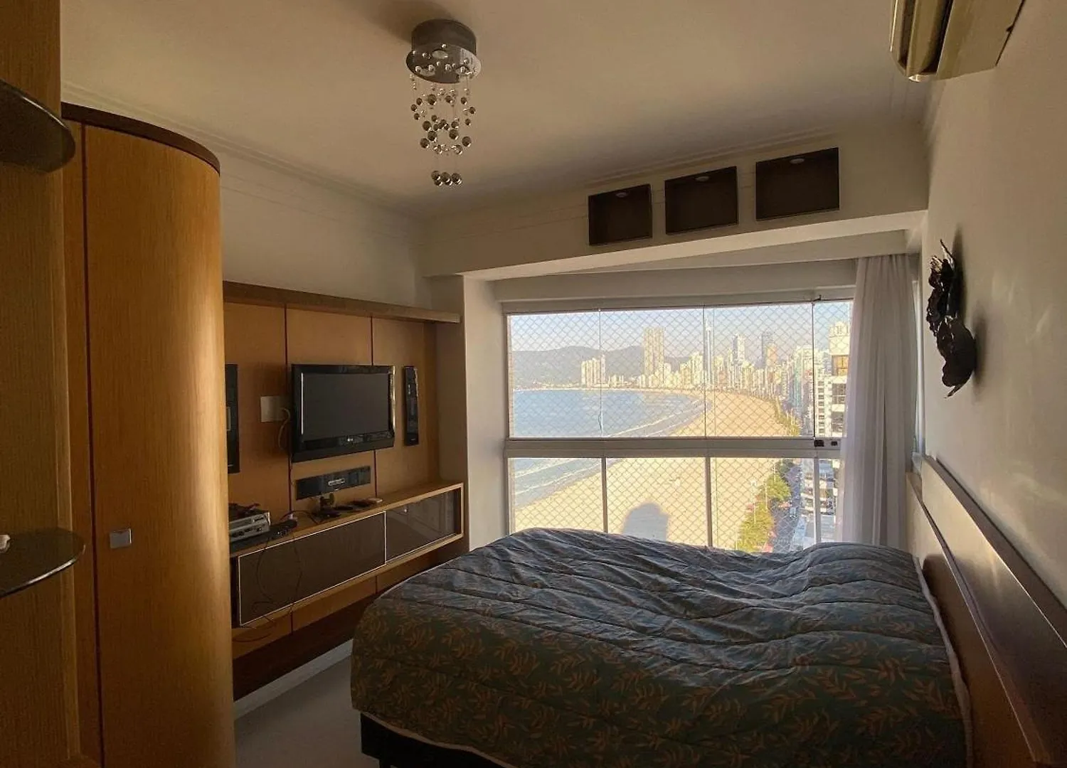 03 Dorm. Frente Mar Apartment Balneario Camboriu Brazil