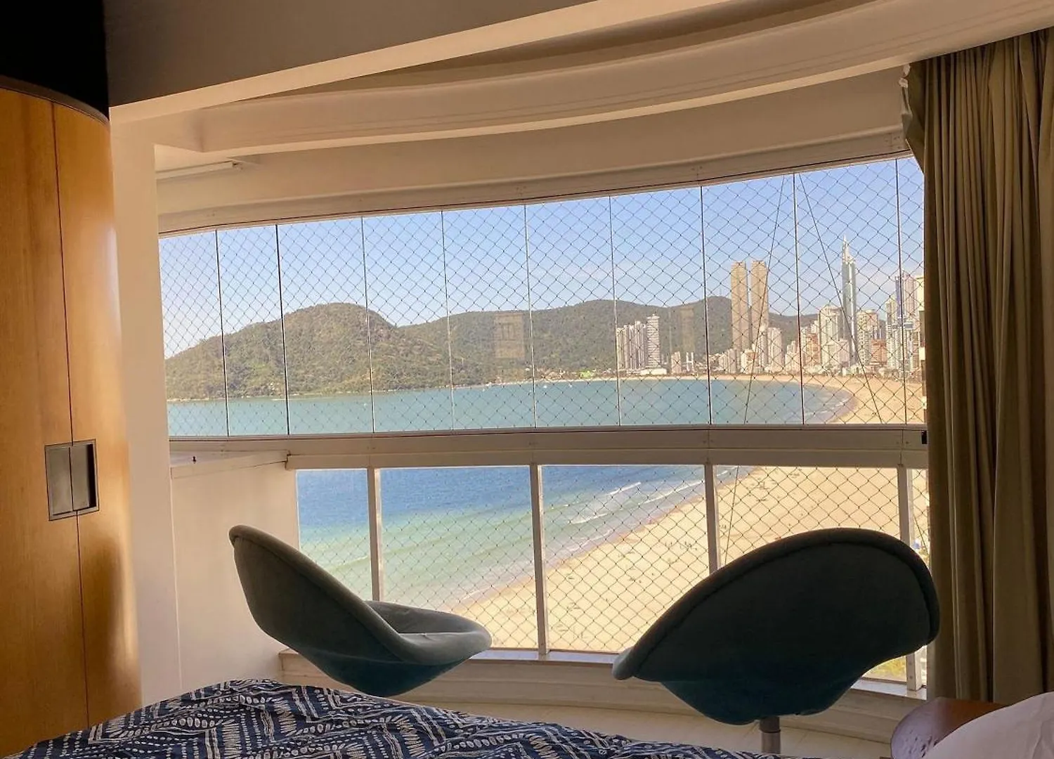 03 Dorm. Frente Mar Apartment Balneario Camboriu